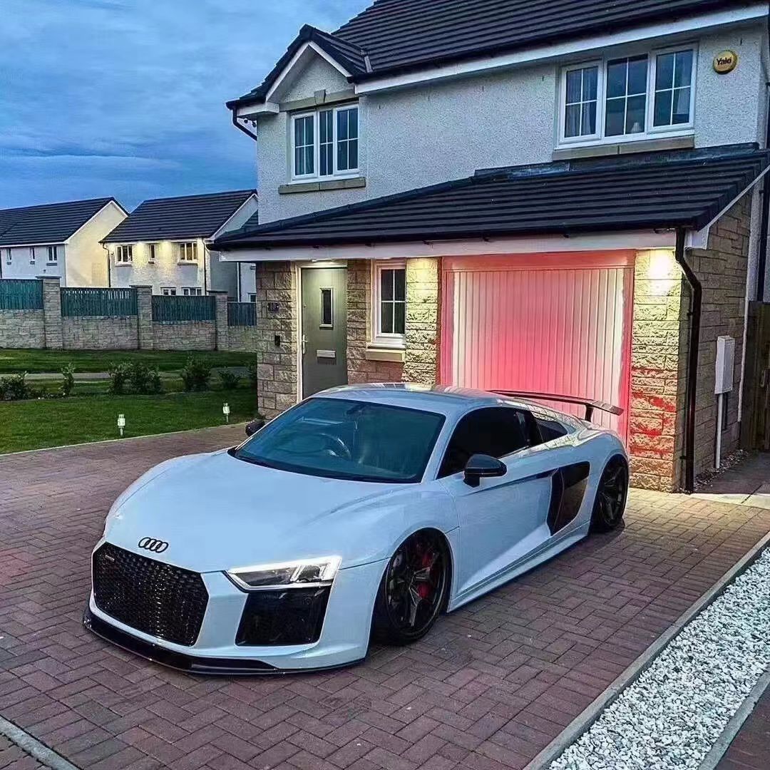 Audi R8 Full Carbon Kit